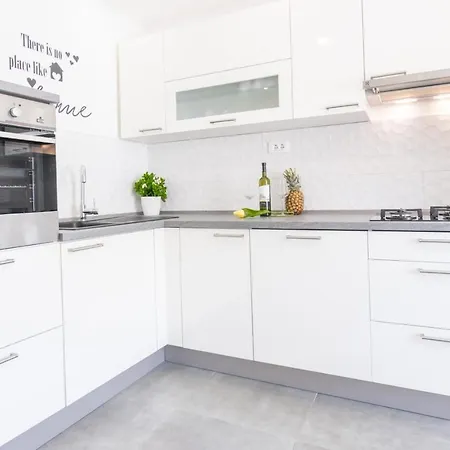 Apartman Antonia * Makarska